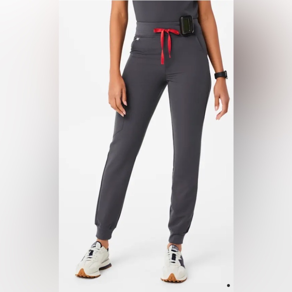 Figs high waisted Zamora jogger scrub pants